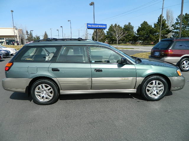 Subaru Outback 2002 photo 5