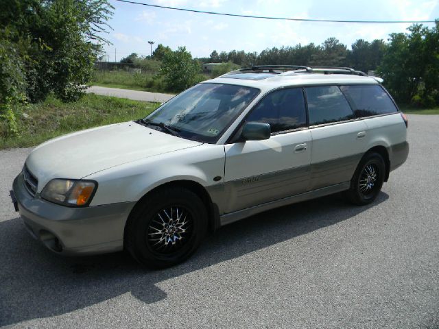 Subaru Outback 2002 photo 4