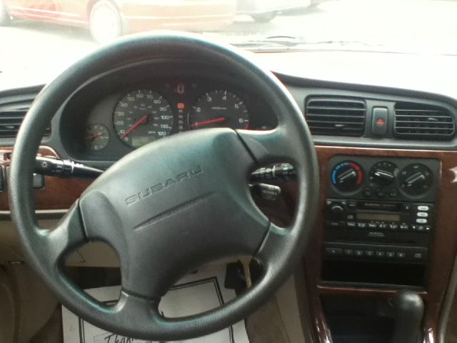 Subaru Outback 2002 photo 1