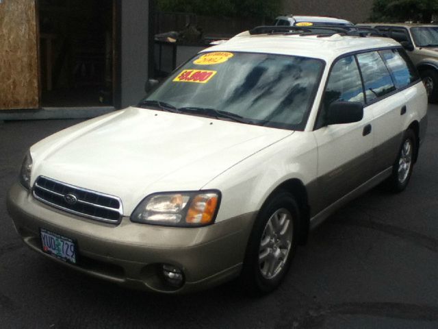 Subaru Outback 2002 photo 4