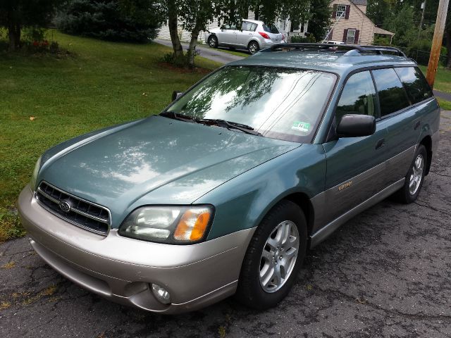 Subaru Outback 2002 photo 3