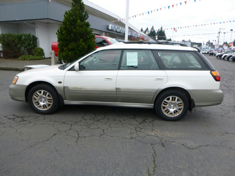 Subaru Outback 2002 photo 4