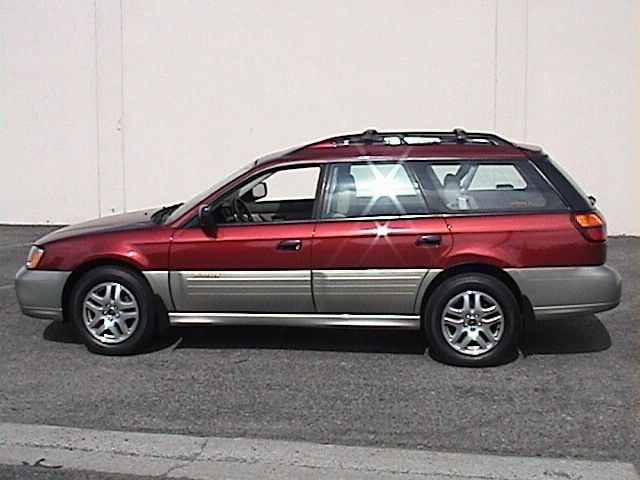 Subaru Outback 2002 photo 0