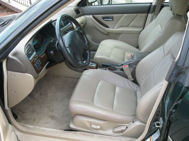 Subaru Outback 2002 photo 3