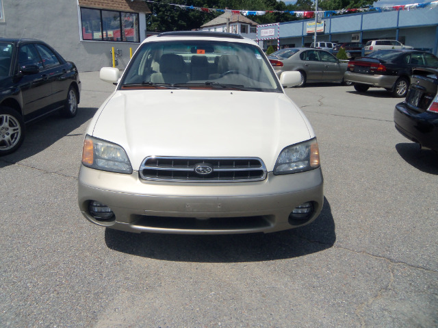 Subaru Outback 2002 photo 3