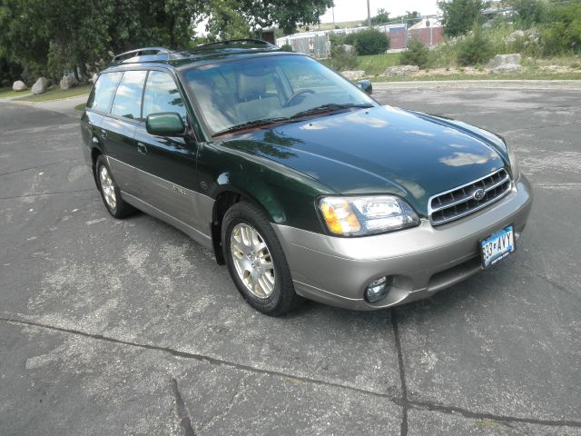 Subaru Outback 2002 photo 2