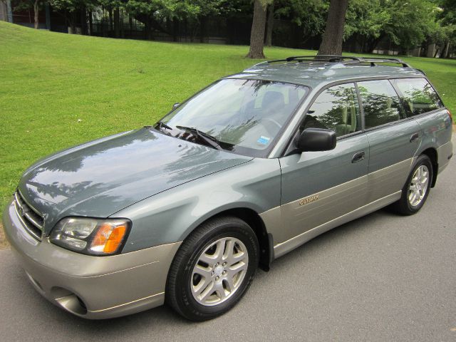 Subaru Outback 2002 photo 2