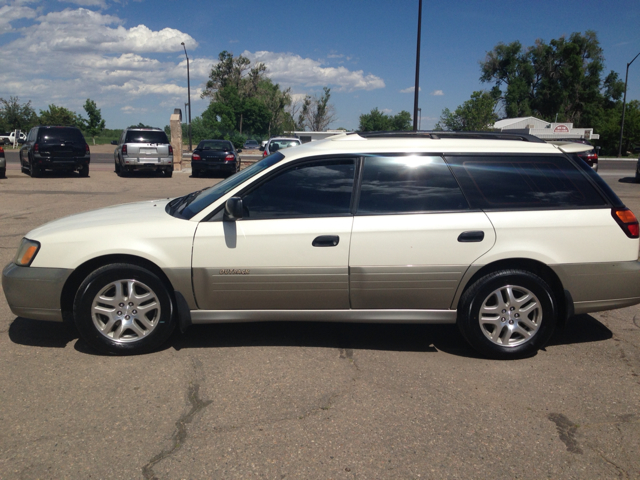 Subaru Outback 2002 photo 1