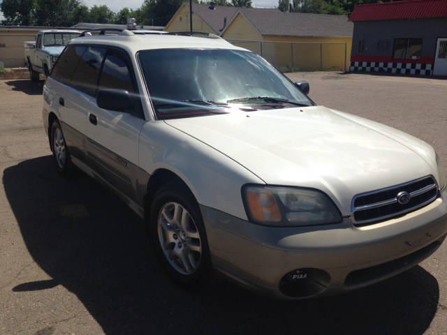 Subaru Outback 2002 photo 2