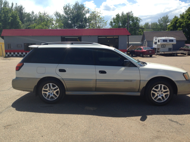 Subaru Outback 2002 photo 4