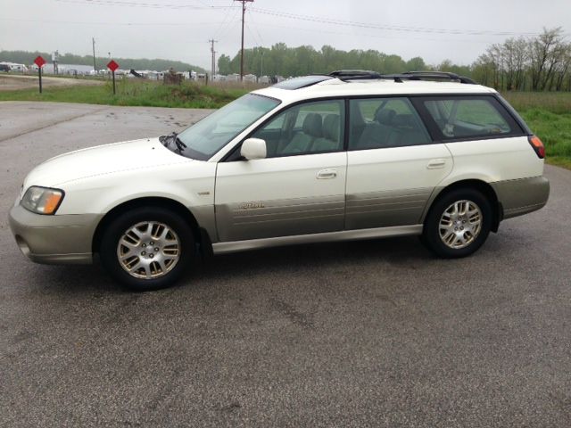 Subaru Outback 2002 photo 8