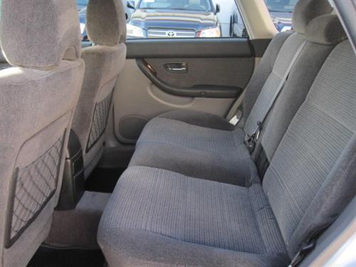 Subaru Outback 2003 photo 3