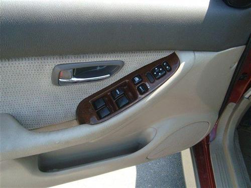 Subaru Outback 2003 photo 3