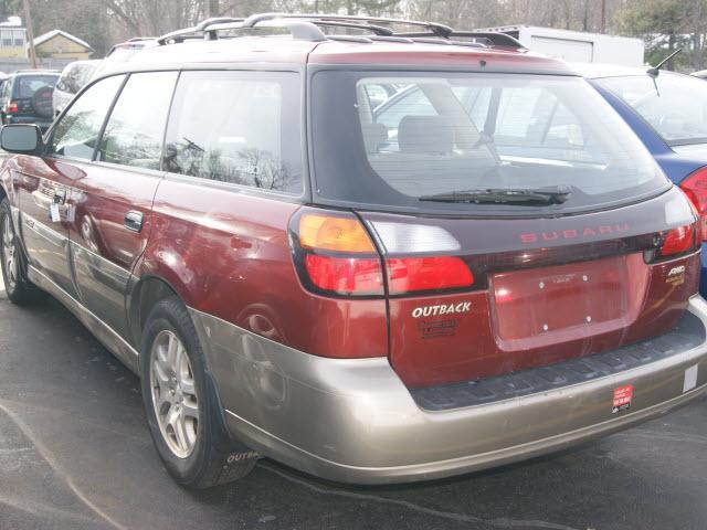Subaru Outback 2003 photo 1