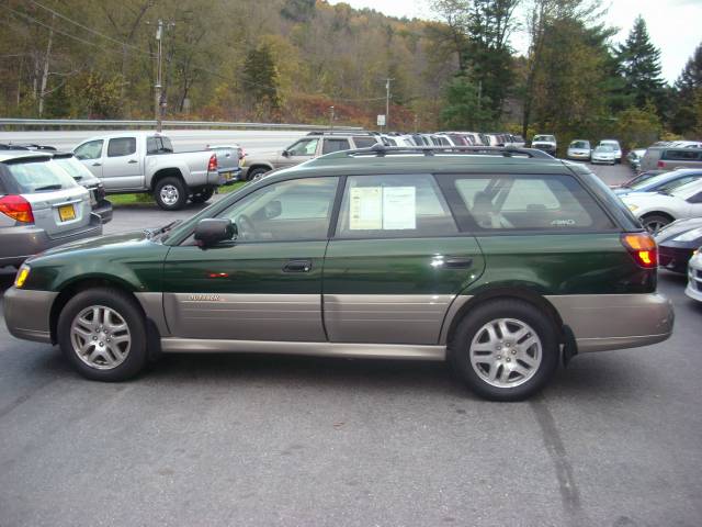 Subaru Outback 2003 photo 1