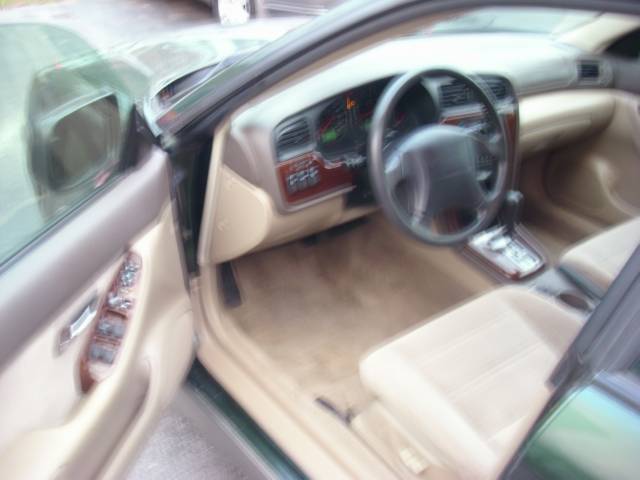 Subaru Outback 2003 photo 4