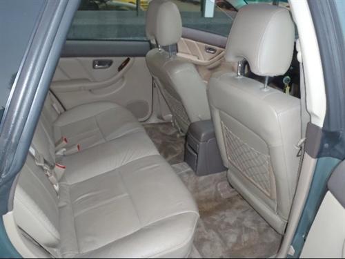 Subaru Outback 2003 photo 4
