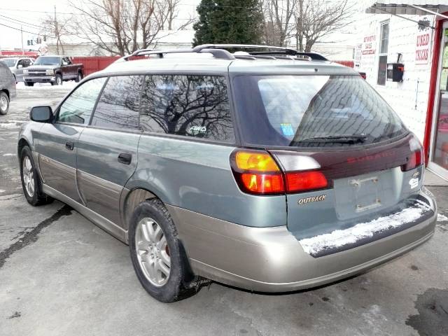 Subaru Outback 2003 photo 3