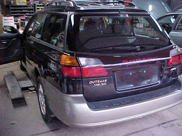 Subaru Outback 2003 photo 5
