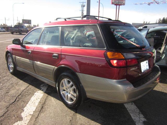 Subaru Outback 2003 photo 2