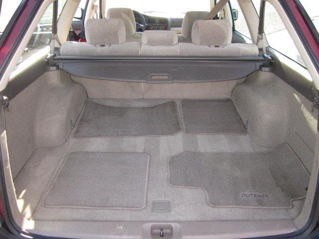 Subaru Outback 2003 photo 5