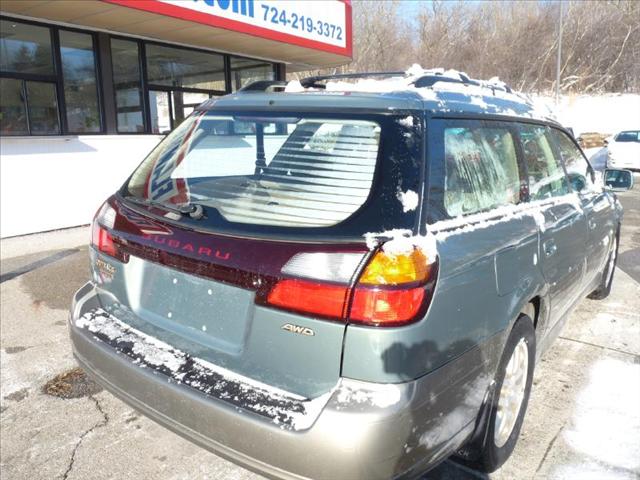 Subaru Outback 2003 photo 4