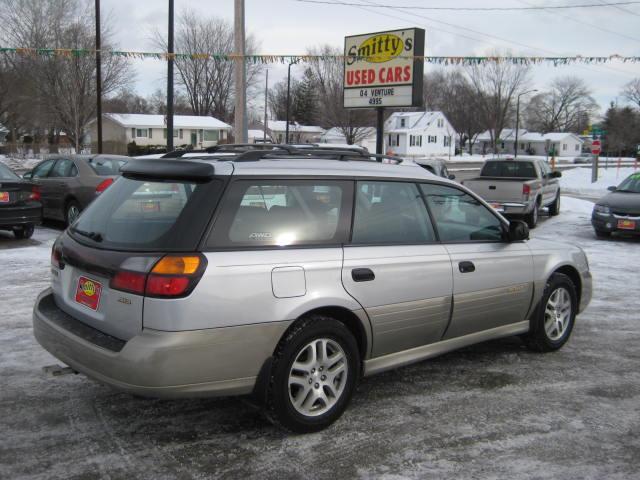 Subaru Outback 2003 photo 2