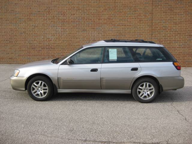 Subaru Outback 2003 photo 1