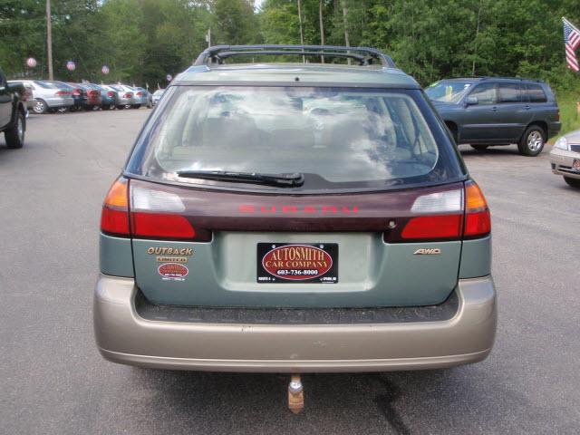 Subaru Outback 2003 photo 4
