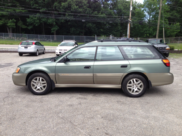 Subaru Outback 2003 photo 2