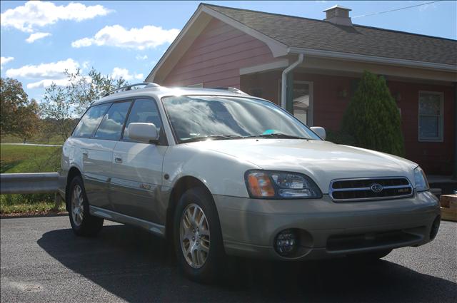 Subaru Outback 2003 photo 1