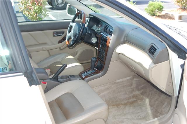 Subaru Outback 2003 photo 4