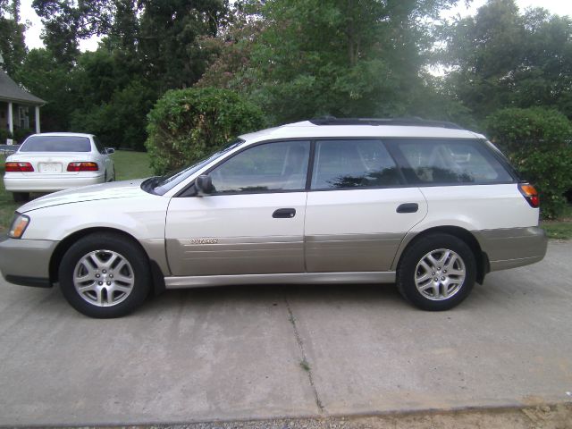 Subaru Outback 2003 photo 3