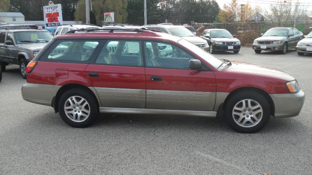 Subaru Outback 2003 photo 4