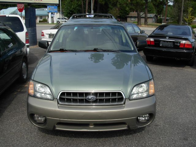 Subaru Outback 2003 photo 4