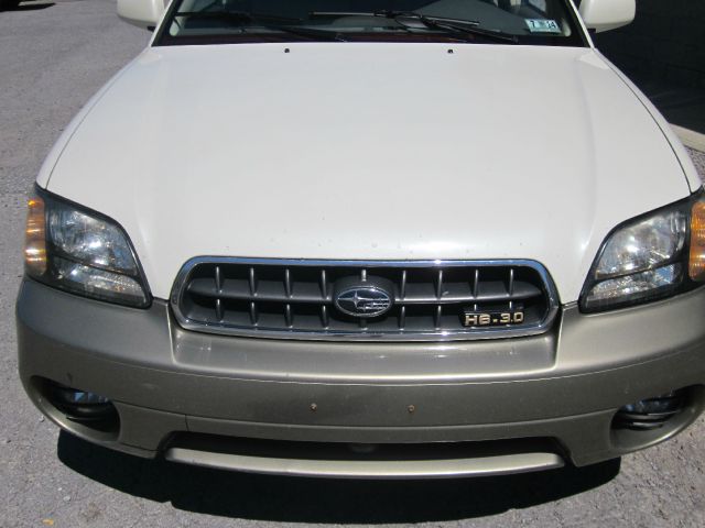 Subaru Outback Limited 4WD One Owner Leather Sedan