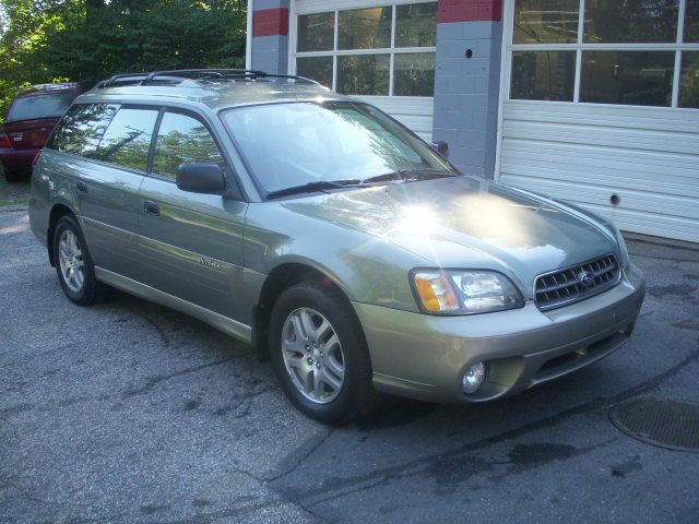 Subaru Outback 2004 photo 4