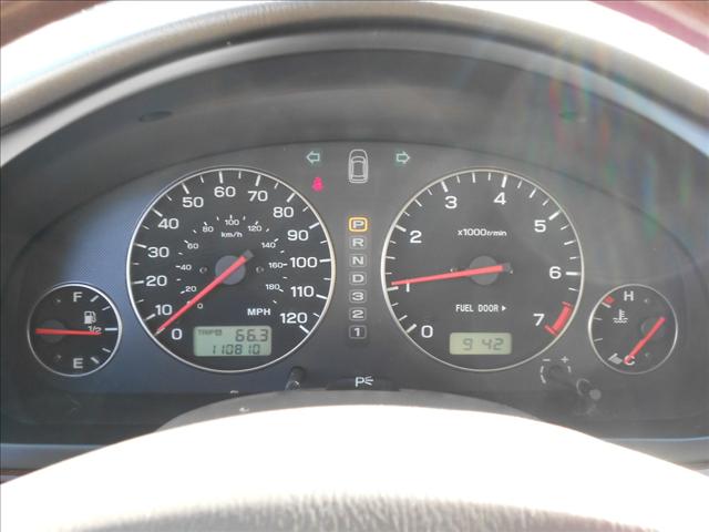 Subaru Outback 2004 photo 1