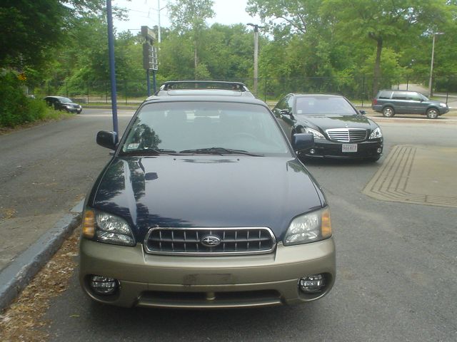 Subaru Outback 2004 photo 1