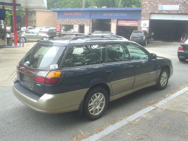 Subaru Outback 2004 photo 4
