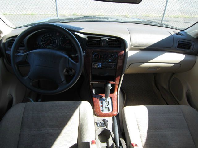 Subaru Outback 2004 photo 4