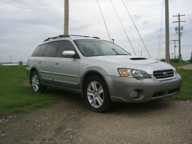 Subaru Outback 2005 photo 1
