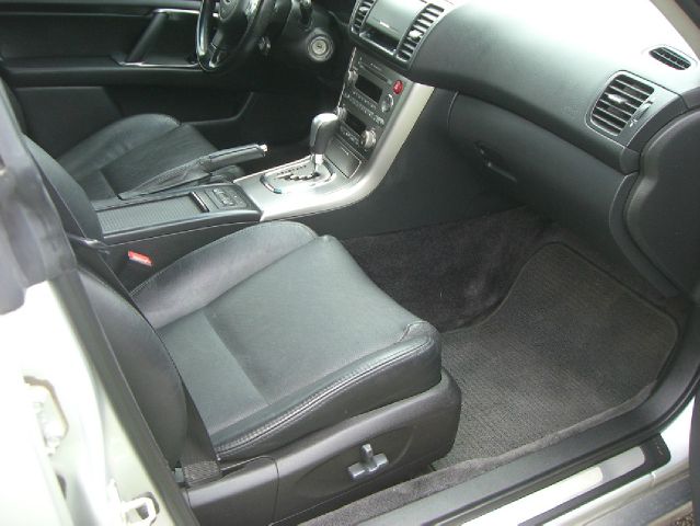 Subaru Outback 2005 photo 3
