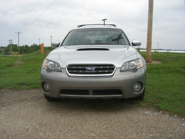 Subaru Outback 2005 photo 7