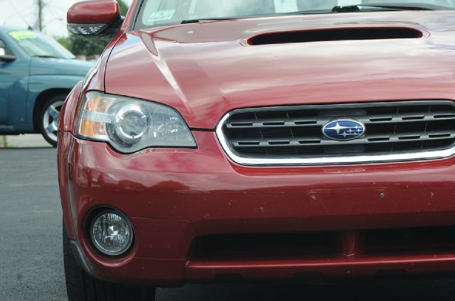 Subaru Outback Reg Cab 112 WB XL SUV