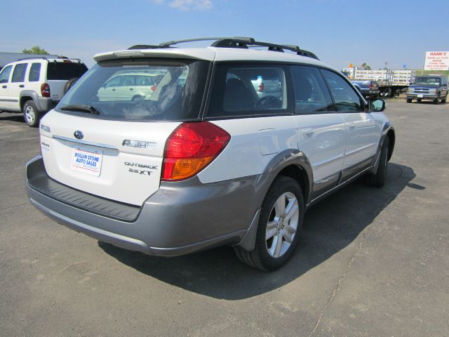 Subaru Outback Sun/nav SUV