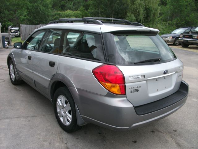 Subaru Outback EX 4D Hardtop SUV