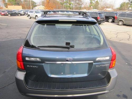 Subaru Outback 2005 photo 3