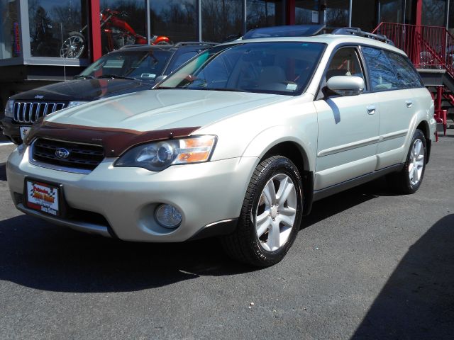 Subaru Outback 2005 photo 4