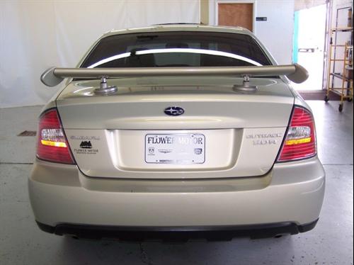 Subaru Outback 2005 photo 3